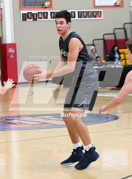Thumbnail 3 in Perry vs. Lake Oswego (Hoophall West Invitational) photogallery.
