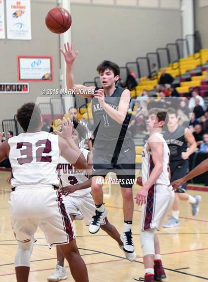 Thumbnail 3 in Perry vs. Lake Oswego (Hoophall West Invitational) photogallery.