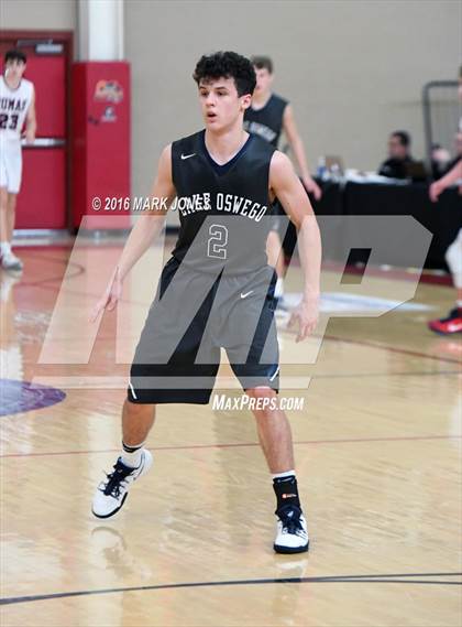Thumbnail 2 in Perry vs. Lake Oswego (Hoophall West Invitational) photogallery.