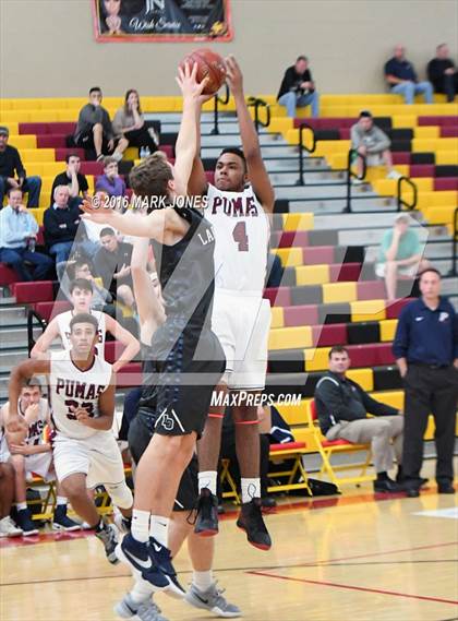 Thumbnail 1 in Perry vs. Lake Oswego (Hoophall West Invitational) photogallery.