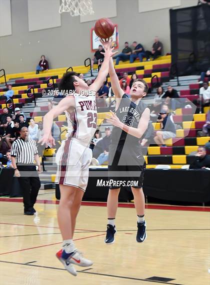 Thumbnail 2 in Perry vs. Lake Oswego (Hoophall West Invitational) photogallery.