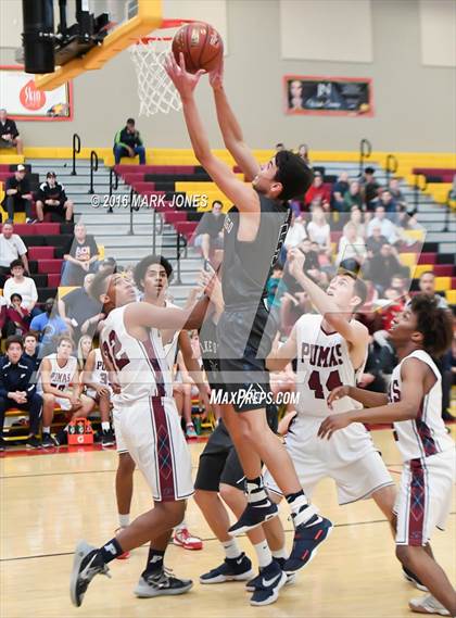 Thumbnail 3 in Perry vs. Lake Oswego (Hoophall West Invitational) photogallery.
