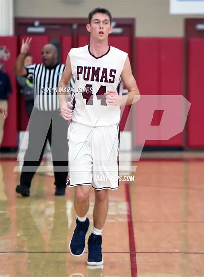 Thumbnail 2 in Perry vs. Lake Oswego (Hoophall West Invitational) photogallery.
