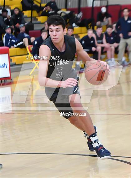 Thumbnail 1 in Perry vs. Lake Oswego (Hoophall West Invitational) photogallery.