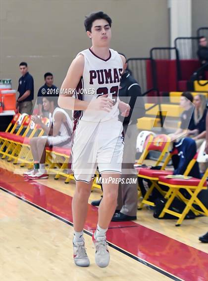 Thumbnail 1 in Perry vs. Lake Oswego (Hoophall West Invitational) photogallery.