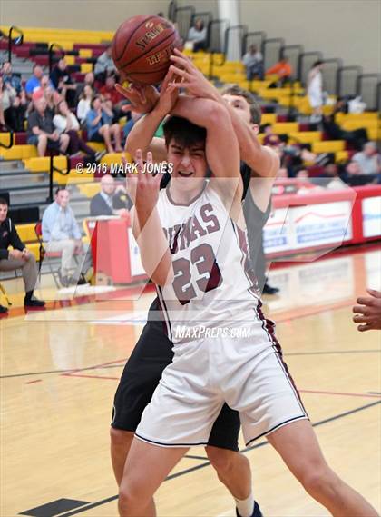 Thumbnail 2 in Perry vs. Lake Oswego (Hoophall West Invitational) photogallery.