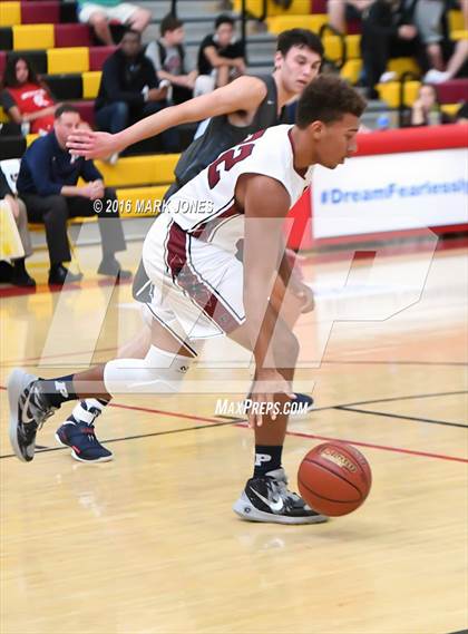 Thumbnail 2 in Perry vs. Lake Oswego (Hoophall West Invitational) photogallery.