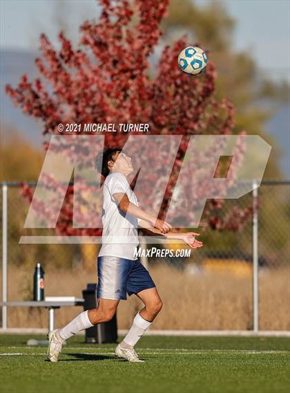 Thumbnail 3 in Bonners Ferry vs Coeur d'Alene Charter Academy (3A Intermountain Final) photogallery.