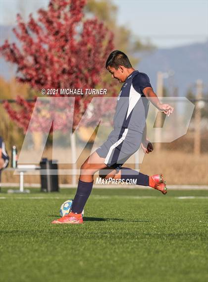Thumbnail 2 in Bonners Ferry vs Coeur d'Alene Charter Academy (3A Intermountain Final) photogallery.