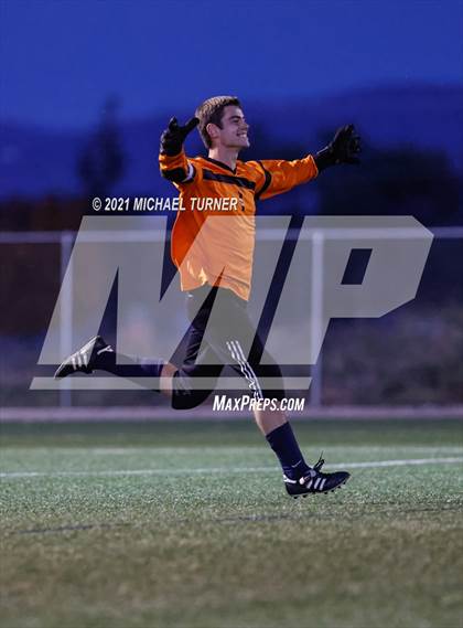 Thumbnail 2 in Bonners Ferry vs Coeur d'Alene Charter Academy (3A Intermountain Final) photogallery.