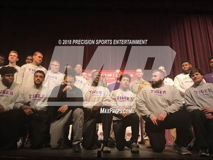 Thumbnail 2 in Pickerington Central TOC Ceremony photogallery.