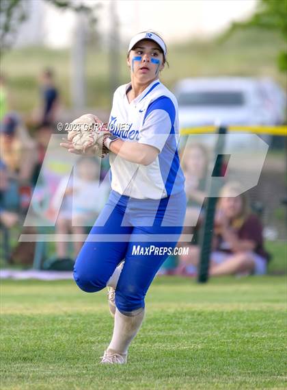 Thumbnail 1 in Whitney vs. Rocklin photogallery.
