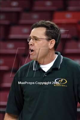 Thumbnail 2 in Loretto vs Hilmar (D4 Sec. Final)#1 photogallery.