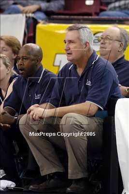 Thumbnail 1 in Loretto vs Hilmar (D4 Sec. Final)#1 photogallery.