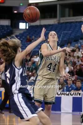 Thumbnail 3 in Loretto vs Hilmar (D4 Sec. Final)#1 photogallery.
