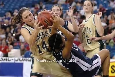Thumbnail 2 in Loretto vs Hilmar (D4 Sec. Final)#1 photogallery.