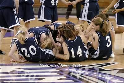 Thumbnail 1 in Loretto vs Hilmar (D4 Sec. Final)#1 photogallery.