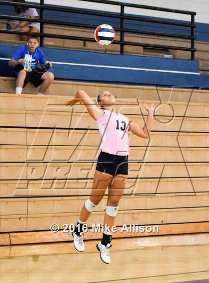 Thumbnail 2 in Soddy Daisy vs Sale Creek photogallery.
