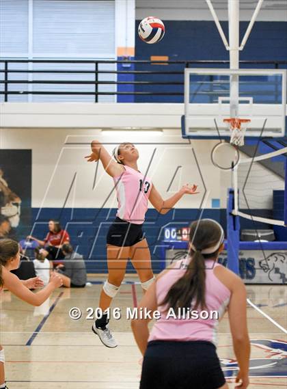 Thumbnail 2 in Soddy Daisy vs Sale Creek photogallery.