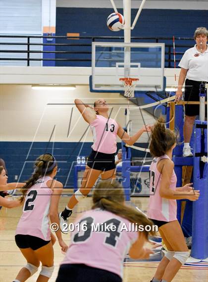 Thumbnail 3 in Soddy Daisy vs Sale Creek photogallery.