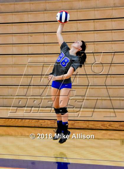 Thumbnail 1 in Soddy Daisy vs Sale Creek photogallery.
