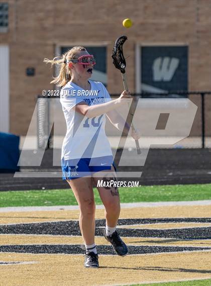 Thumbnail 1 in Evansville North vs Indianapolis Bishop Chatard photogallery.