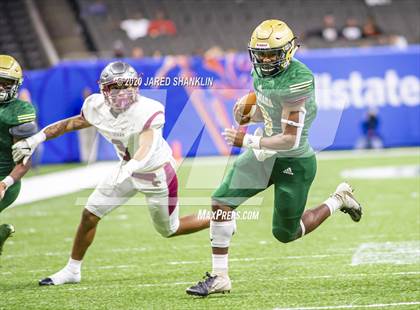 Thumbnail 1 in Acadiana vs. Destrehan (LHSAA 5A Final) photogallery.