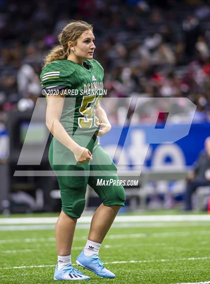 Thumbnail 3 in Acadiana vs. Destrehan (LHSAA 5A Final) photogallery.