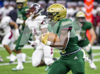 Thumbnail 2 in Acadiana vs. Destrehan (LHSAA 5A Final) photogallery.
