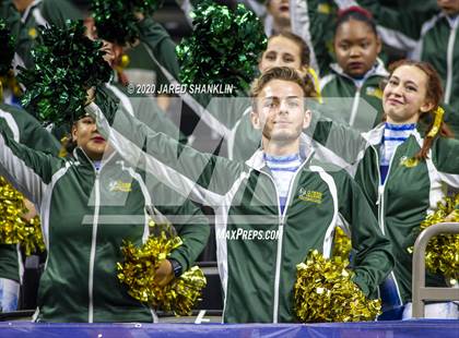 Thumbnail 3 in Acadiana vs. Destrehan (LHSAA 5A Final) photogallery.