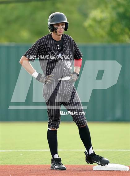 Thumbnail 1 in Melissa vs. Life Waxahachie (UIL 4A Quarterfinal) photogallery.