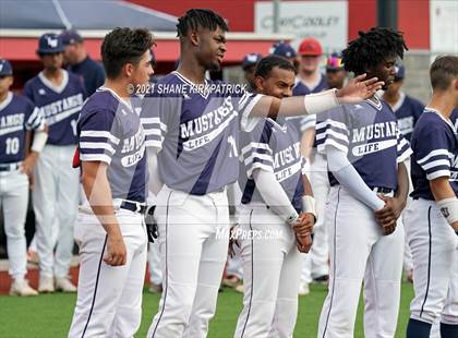 Thumbnail 1 in Melissa vs. Life Waxahachie (UIL 4A Quarterfinal) photogallery.