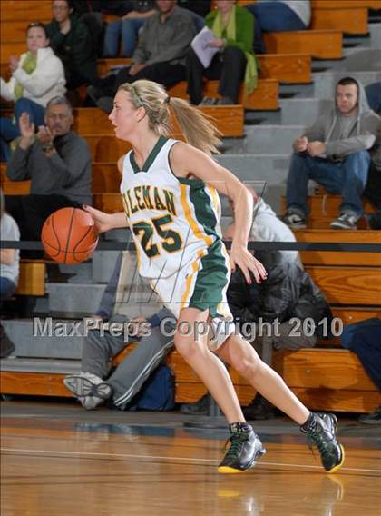 Thumbnail 2 in Eldred vs. Coleman Catholic (Section 9 Class D Final) photogallery.