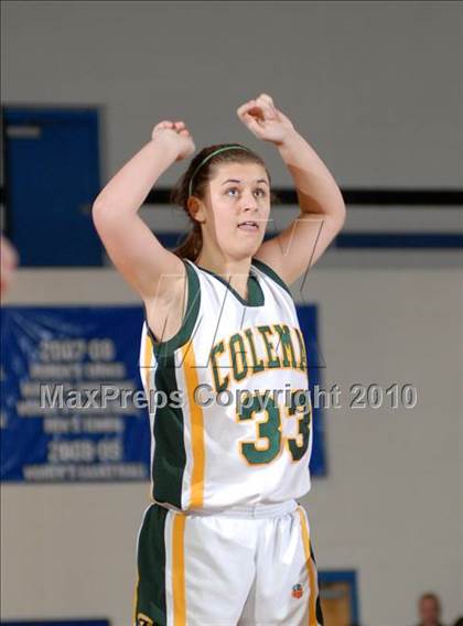 Thumbnail 2 in Eldred vs. Coleman Catholic (Section 9 Class D Final) photogallery.