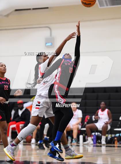 Thumbnail 1 in Hoover vs. Crawford photogallery.