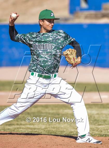 Thumbnail 1 in Pojoaque Valley vs. Bernalillo (Jim Pierce Memorial Invitational) photogallery.