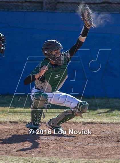 Thumbnail 1 in Pojoaque Valley vs. Bernalillo (Jim Pierce Memorial Invitational) photogallery.