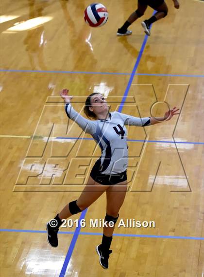 Thumbnail 2 in Fellowship Christian vs. Girls Prep photogallery.