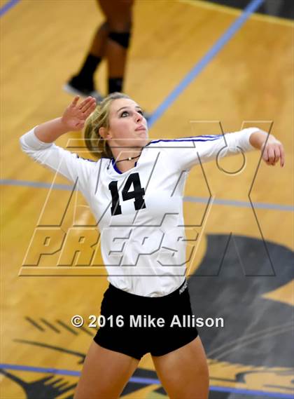 Thumbnail 2 in Fellowship Christian vs. Girls Prep photogallery.