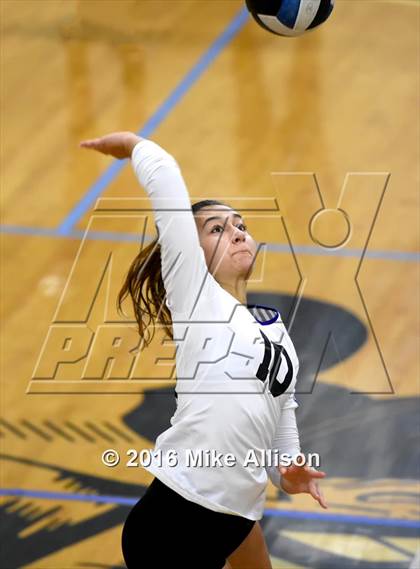 Thumbnail 3 in Fellowship Christian vs. Girls Prep photogallery.