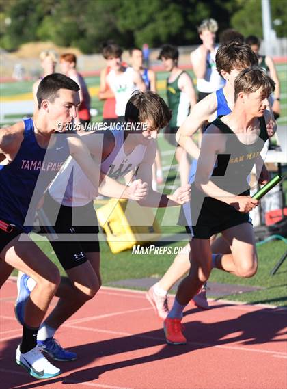 Thumbnail 3 in MCAL Preliminary Finals (400 Meter Relay) photogallery.