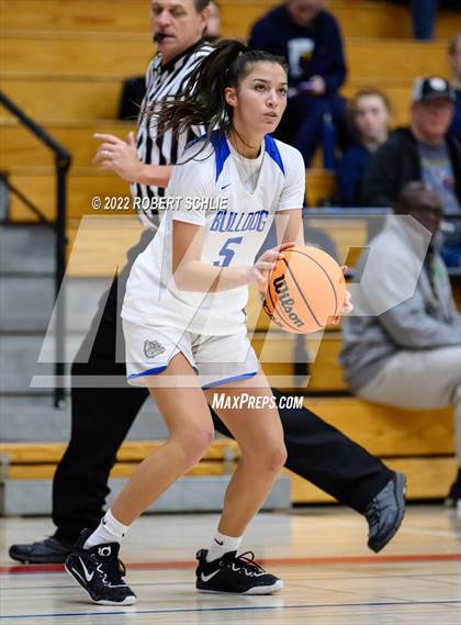 Thumbnail 1 in St. Mary's vs Folsom (Folsom-Vista Winter Classic) photogallery.