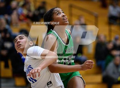Thumbnail 2 in St. Mary's vs Folsom (Folsom-Vista Winter Classic) photogallery.