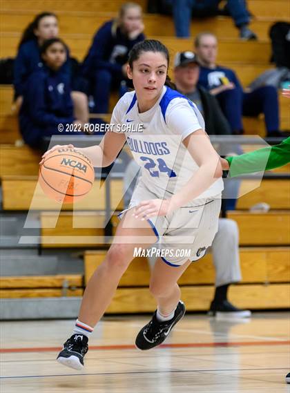 Thumbnail 1 in St. Mary's vs Folsom (Folsom-Vista Winter Classic) photogallery.