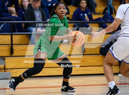 Thumbnail 3 in St. Mary's vs Folsom (Folsom-Vista Winter Classic) photogallery.