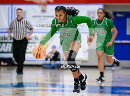 Thumbnail 1 in St. Mary's vs Folsom (Folsom-Vista Winter Classic) photogallery.