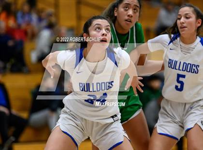 Thumbnail 2 in St. Mary's vs Folsom (Folsom-Vista Winter Classic) photogallery.
