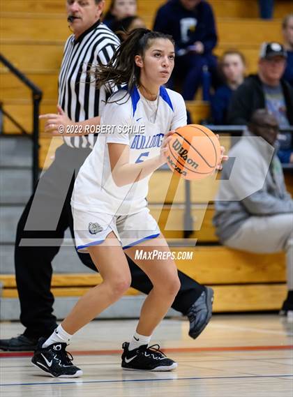 Thumbnail 2 in St. Mary's vs Folsom (Folsom-Vista Winter Classic) photogallery.