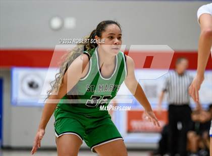 Thumbnail 2 in St. Mary's vs Folsom (Folsom-Vista Winter Classic) photogallery.