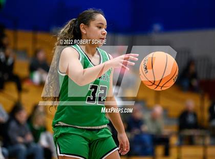Thumbnail 3 in St. Mary's vs Folsom (Folsom-Vista Winter Classic) photogallery.